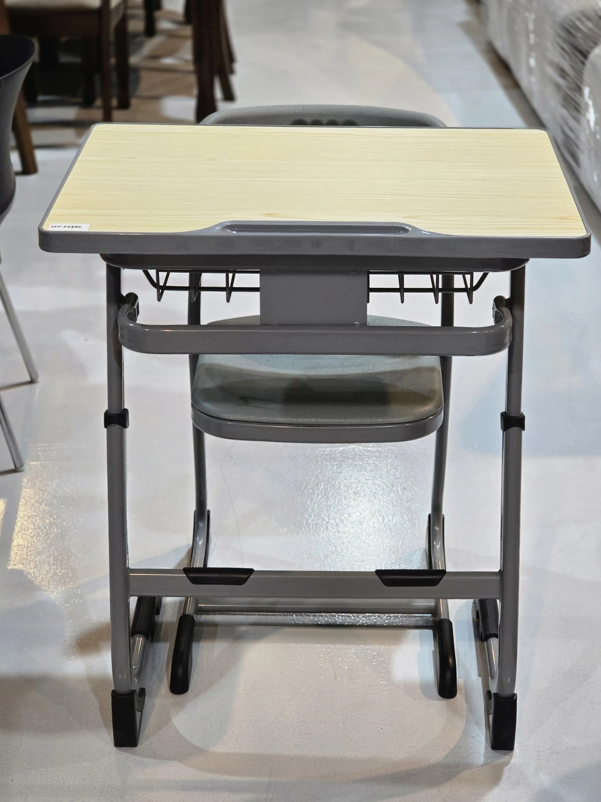 HY-0235L Desk & chair(adjustable）