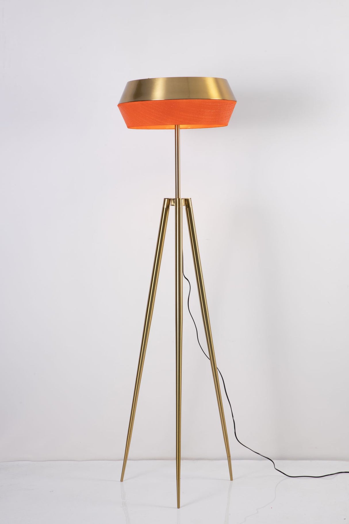 Floor lamp-SM2289F-A-D555×H1700-Golden-Aluminum+Rattan