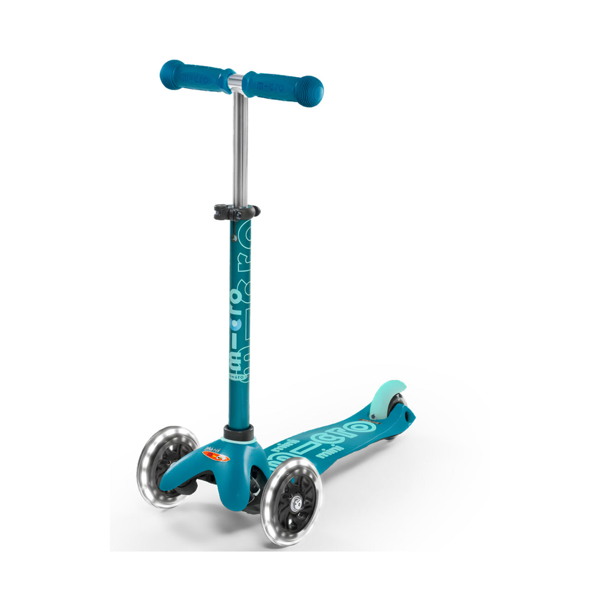 Mini Micro Deluxe Aqua LED MMD076 Scooter