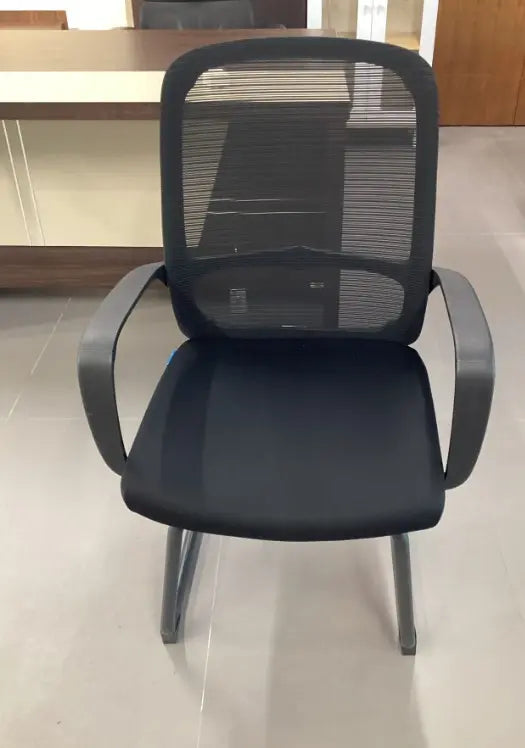 كرسي مكتب أسود 293 (70*46*61) (كرسي للزوار)