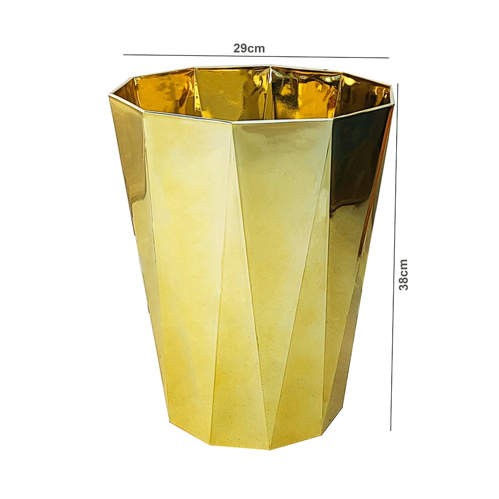 Round Plastic Flower Pot