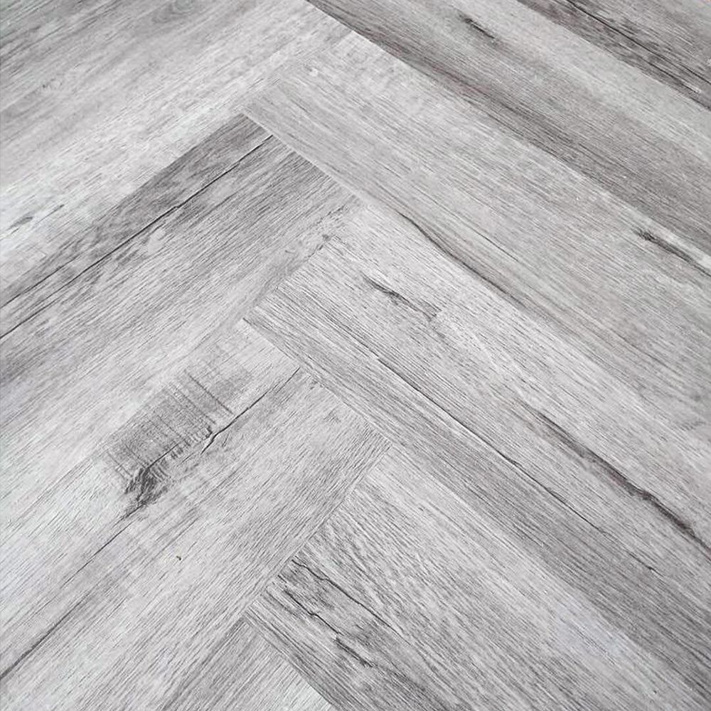 Spc Herringbone T Molding