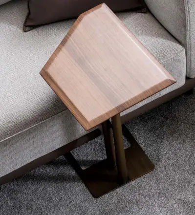 طاولة جانبية من تترا