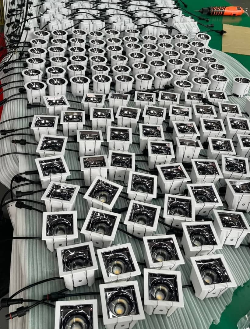 نظام دالي للإضاءة السفلية (مزدوج)