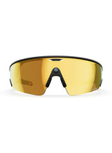 Meta × Oakley Vanguard AI Glasses