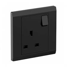 FE140 V1 Black V1-011 13A Socket with Switch