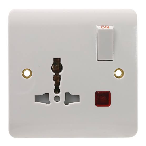 FE409 V7 White V7-038 13A 1 Gang Switch + Multi Function Socket with Neon