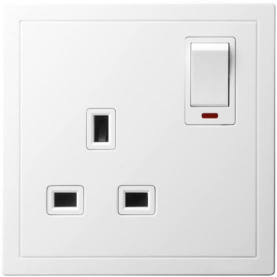 R402 V6 White V6-036 13A 1 Gang Switch + Socket with Neon