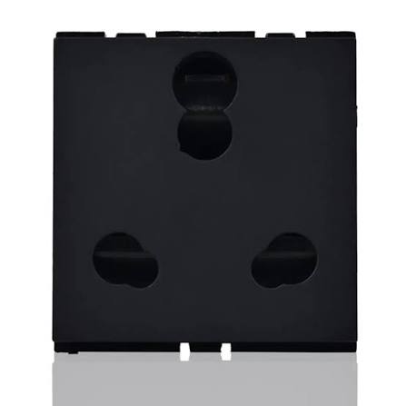 FE315 V1-042 Black 3A Outlet