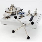 Fluke Calibration P3200 Hydraulic Deadweight Tester QATAR