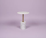 طاولة جانبية