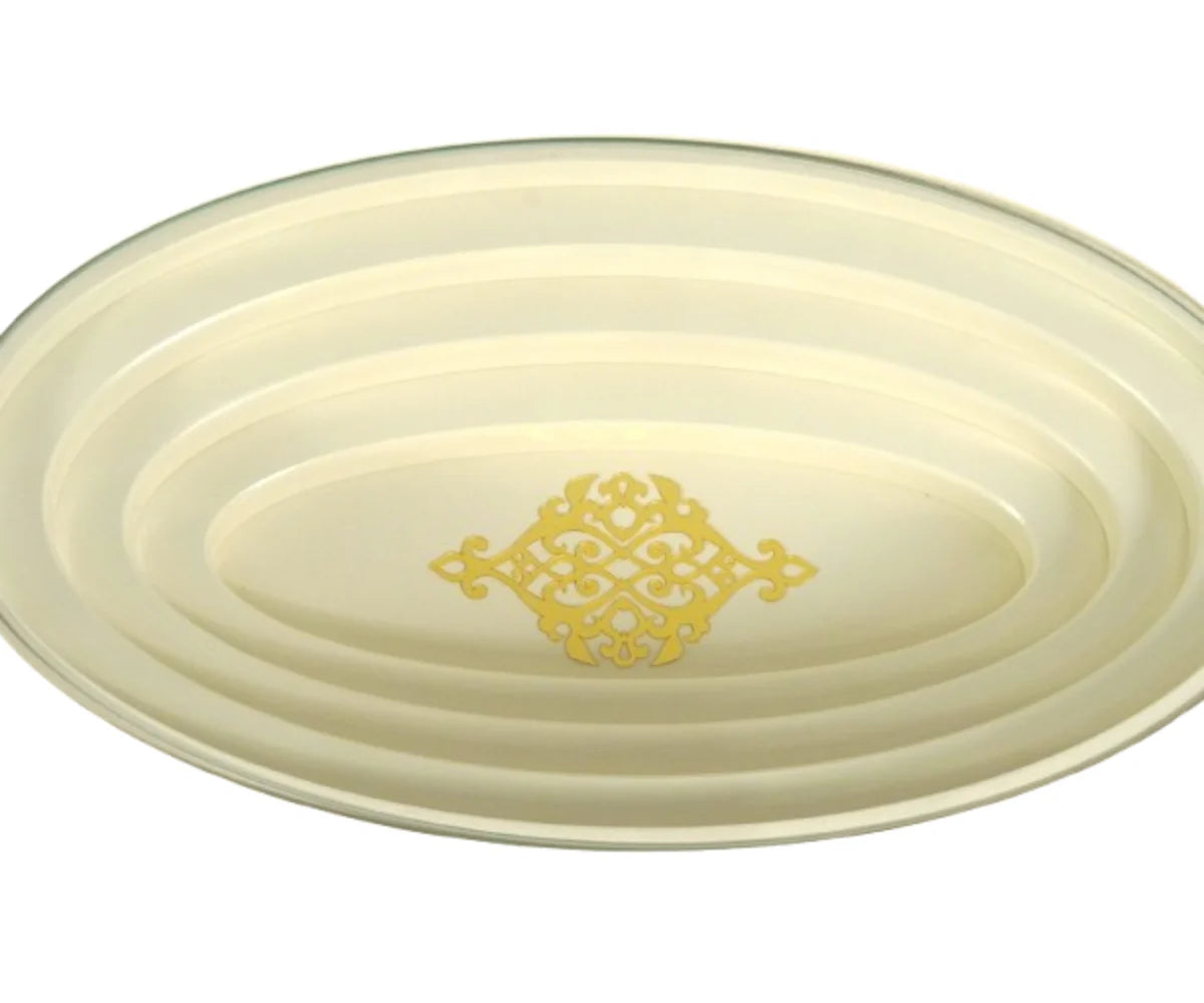 طاولة جانبية بلون كريمي ذهبي