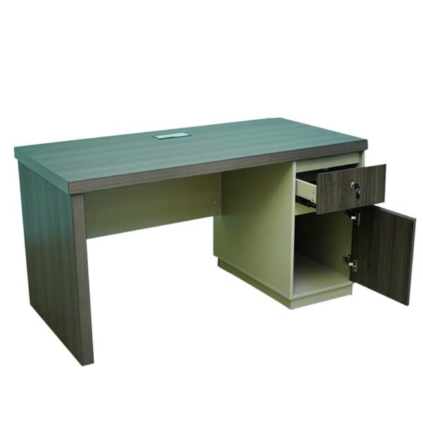 Wooden Office Table - 1400x700x760MM (7007)