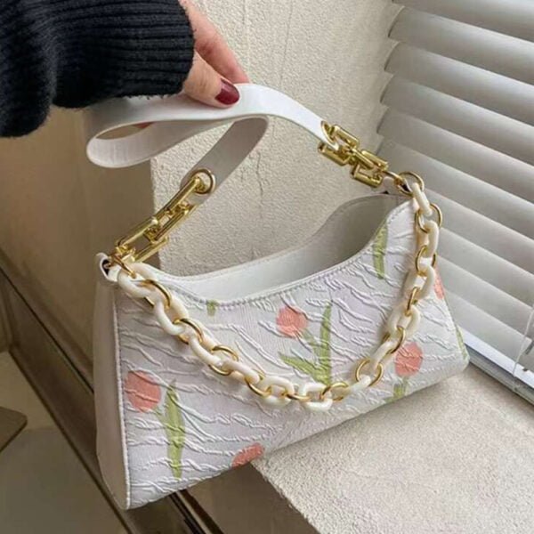 Women’s Chain hand Bag