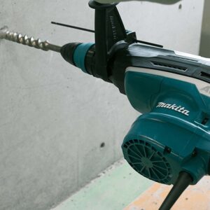 Makita SDS-MAX Rotary Hammer -52mm (with Anti Vibration Technology)